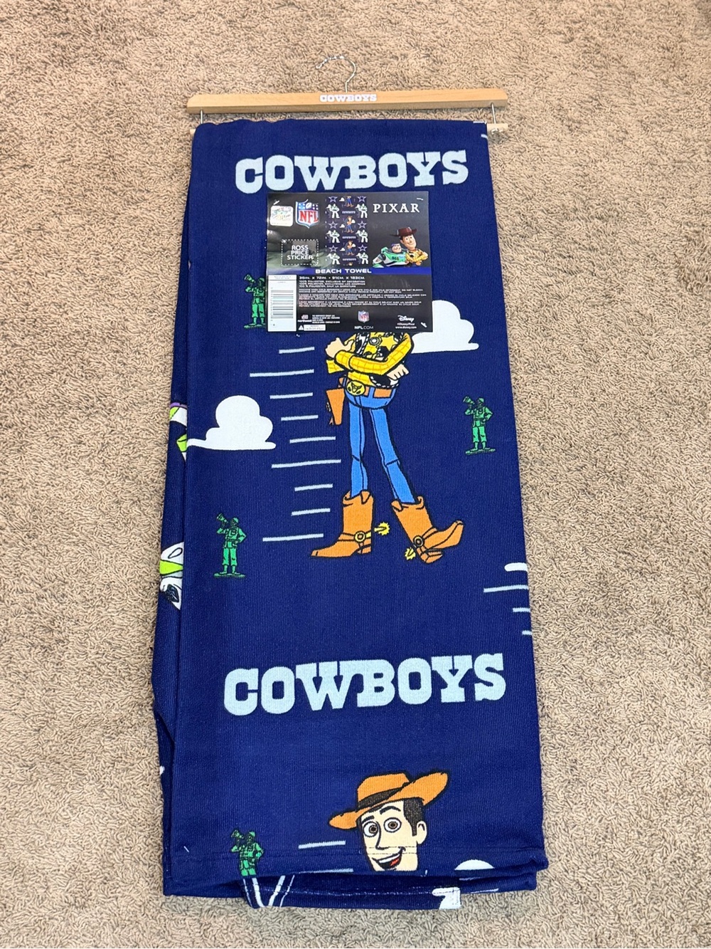 Dallas Cowboys NFL X Disney Toy Story Woody & Buzz Beach Towel 36”x72” New